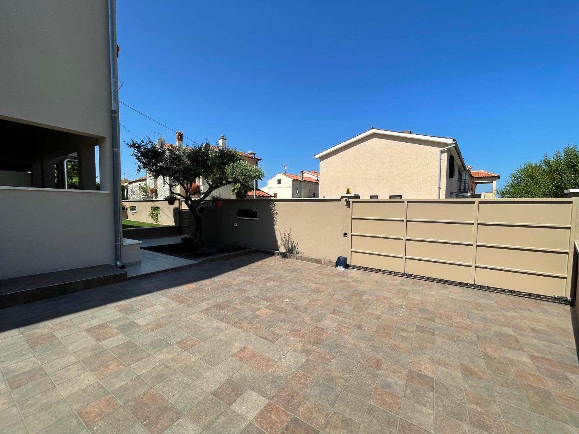 Apartment House Runa Porec